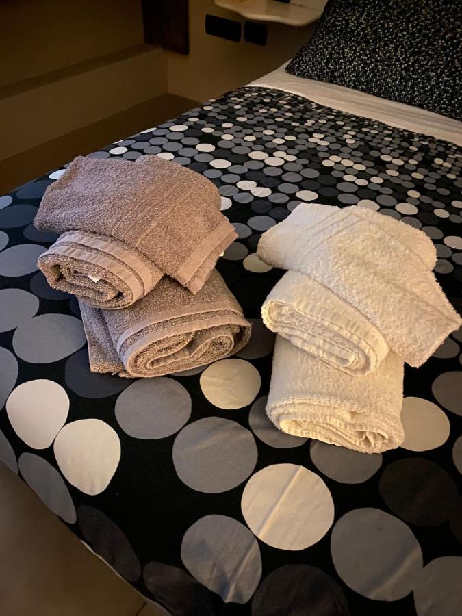 Two Sisters Suites ナポリ エクステリア 写真