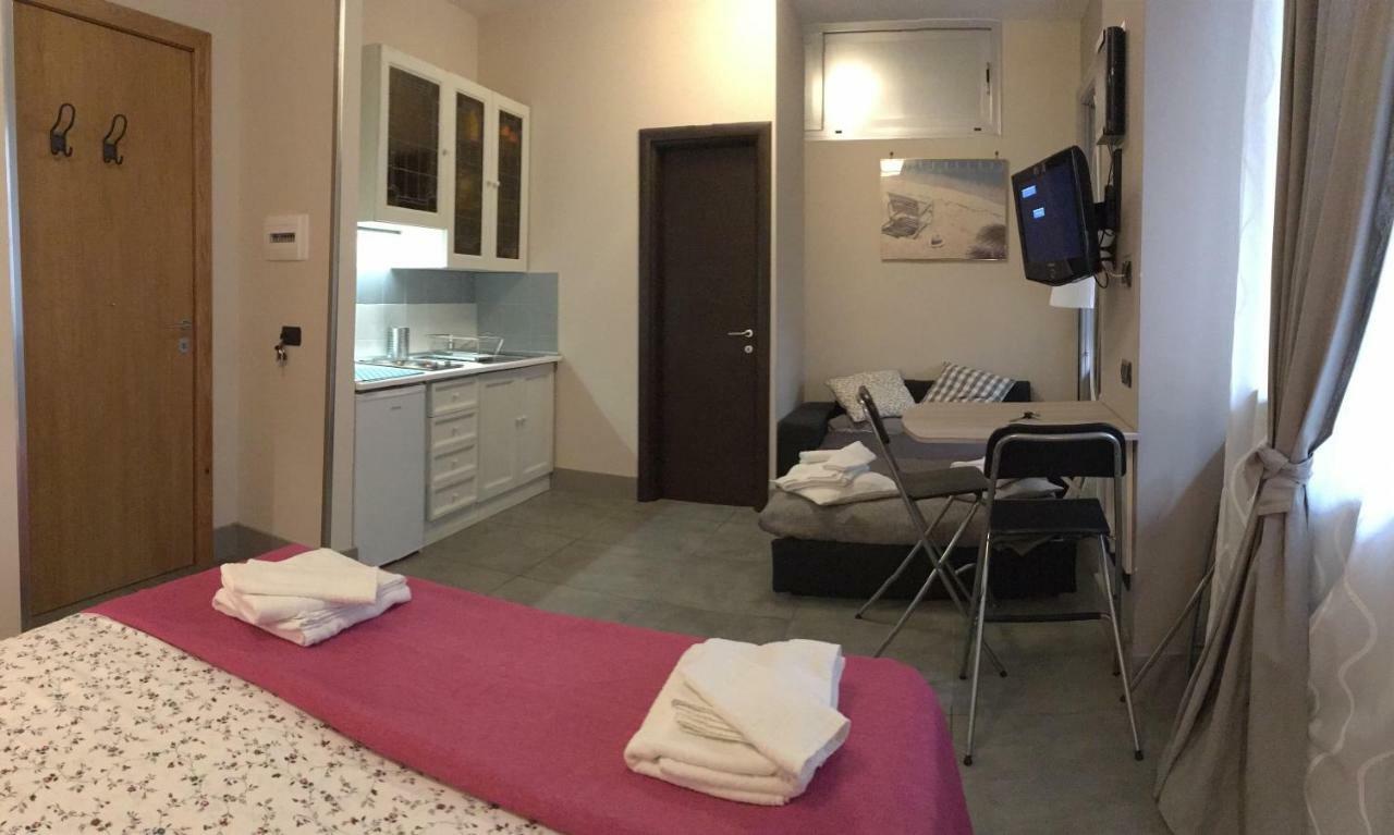 Two Sisters Suites ナポリ エクステリア 写真